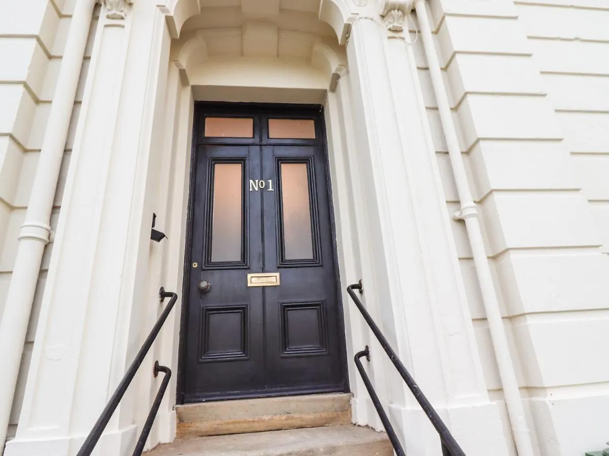Number One The Crescent Apartamento Filey